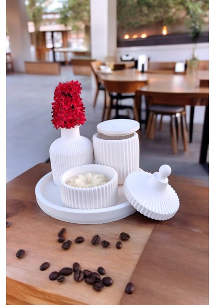 Yuvarlak Tepsili Mumluklu Vazo Seti - Dekoratif Mumluklu ve Kutulu Aksesuar Seti (Mum Dahildir.) fiyatları