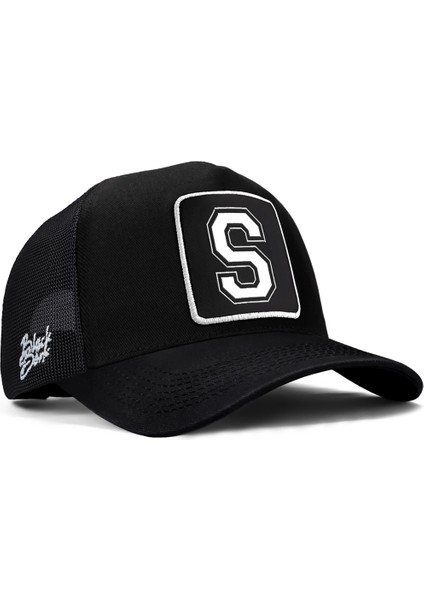 V1 Trucker S Harf - 2 Kod Logolu Unisex Siyah Şapka (Cap)