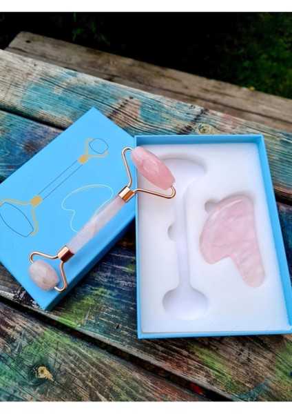 Sertifikalı Pembe Kuvars Masaj Taşı Roller ve Pembe Kuvars Taşı Gua Sha (Kalp Tasarımlı) Set