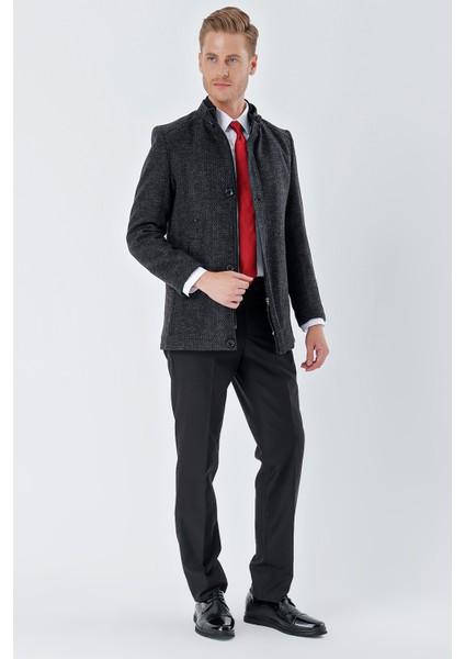 Siyah Kaşe Hakim Yaka Desenli Yırtmaçlı Astarlı Slim Fit Dar Kesim Klasik Kaban 1008235151