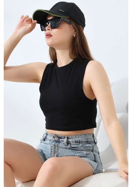Kolsuz Kompakt Penye Geniş Esnek Crop Atlet 21755 Siyah modelleri