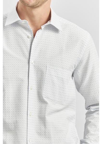 Koyu Mavi Uzun Kol Kendinden Desenli Armürlü 041 Sert Yaka Classic Comfort Fit Gömlek 1004240266 modelleri