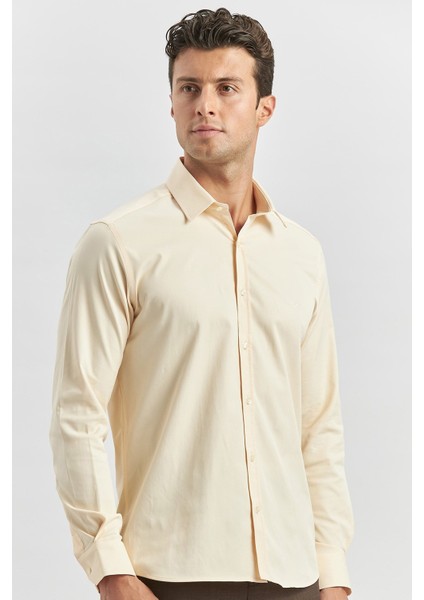 Açık Bej Uzun Kol Düz Bez Ayağı 032 Sert Yaka Classic Slim Fit Gömlek 1004240334 fiyatları