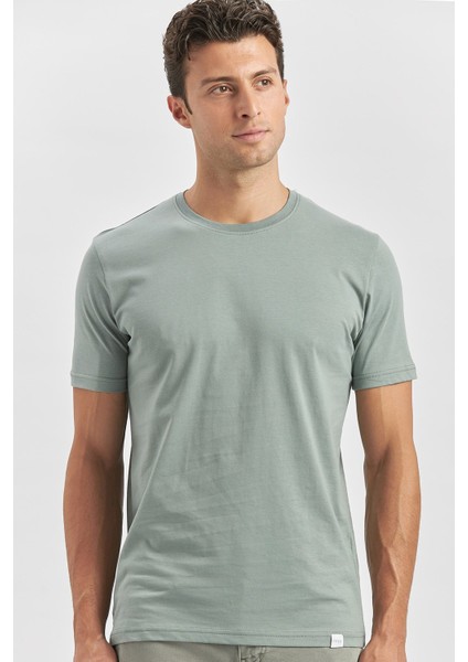 Yeşil Kısa Kol Düz Bez Ayağı Bisiklet Yaka Casual Slim Fit Tişört 1011240193 modelleri