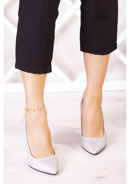 Gowa Plus Gümüş Saten Abiye Stiletto modelleri
