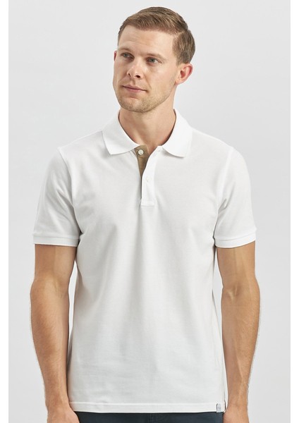 Beyaz Pike Polo Yaka Pamuklu Likralı Casual Slim Fit Dar Kesim Tişört 1011240186