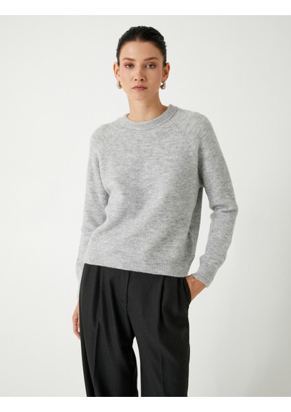 Basic Triko Kazak Uzun Kollu Yumuşak Dokulu modelleri