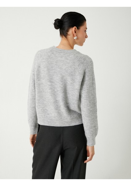 Basic Triko Kazak Uzun Kollu Yumuşak Dokulu fırsatları