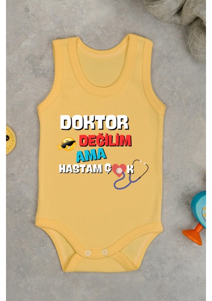 Doktor Değilim Ama Hastam Çok Baskılı Pamuk Atlet Zıbın