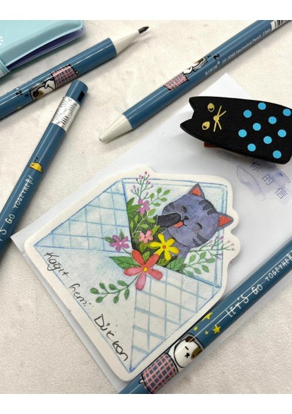 Kawaii Mavi Desenli Kalemtraşlı Kalın Uçlu Kurşun Kalem fiyatları