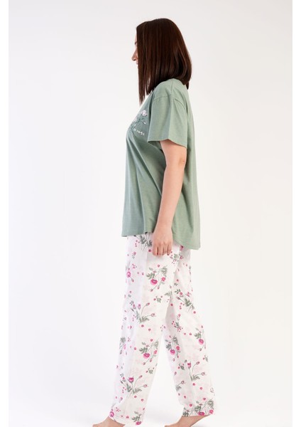 Kadın Yeşil Kısa Kollu Çiçek Desenli Bisiklet Yaka Oval Etek Süprem Pijama Takımı modelleri