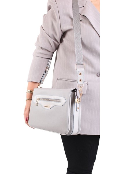 Büyük Boy 5 Bölmeli Geniş Askılı Kadın Çapraz Omuz Çantası