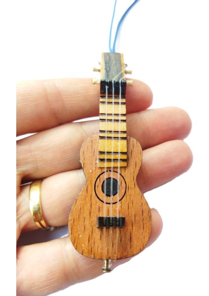Ahşap Küçük Gitar Dikiz Ayna Süsü El Yapımı Hediyelik Aksesuar Minyatür Gitar