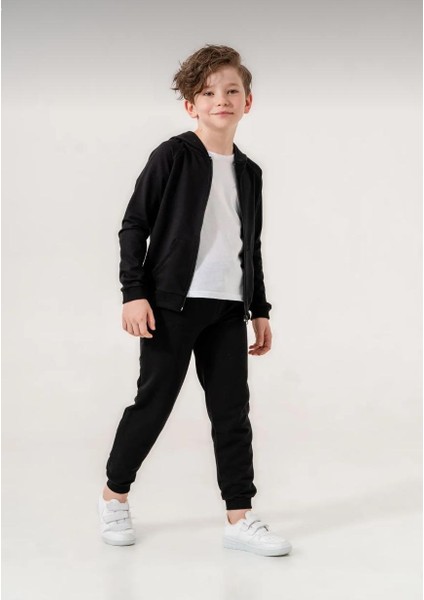 Okul Erkek Çocuk Alt Üst Eşofman Takımı modelleri