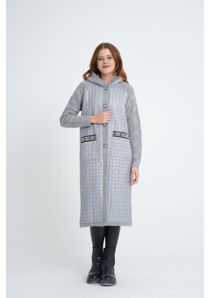 Perla Model Kapitone Detaylı Taşlı Cep Triko Hırka