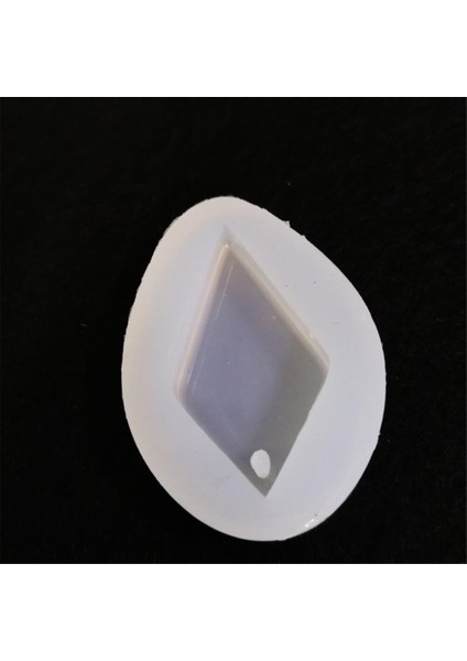 5 Adet Reçine Epoksi Kalıp-Delikli Baklava - E12 modelleri