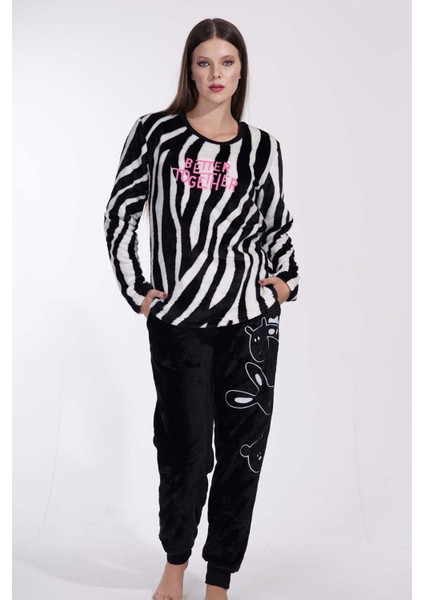 Kadın Welsoft Siyah Beyaz Zebra Desenli Yuvarlak Yaka Manşetli Uzun Kollu Pijama Takımı fırsatları
