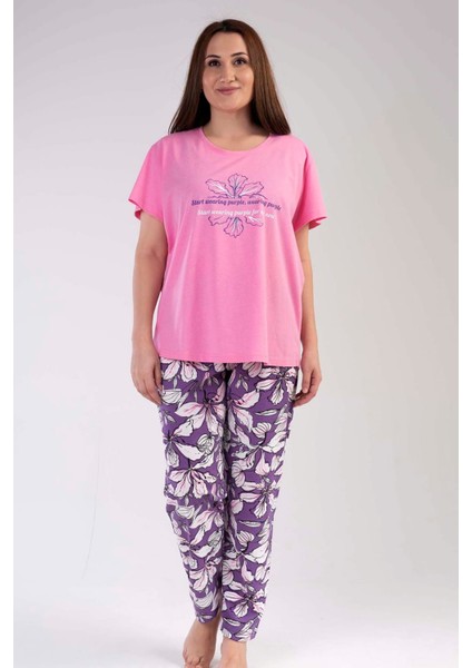 Kadın Pembe Kısa Kollu Çiçek Desenli Bisiklet Yaka Oval Etek Süprem Pijama Takımı