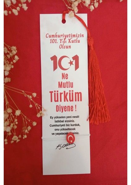 20 Adet Püsküllü Kitap Ayracı ve Türk Bayraklı Bileklik - 29 Ekim Cumhuriyet Bayramı Hediye