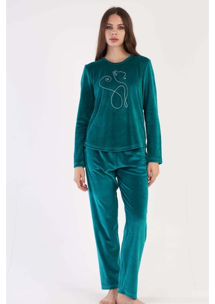 Kadın Yeşil Kadife Yuvarlak Yaka Uzun Kollu Pijama Takımı % 76 Pamuk