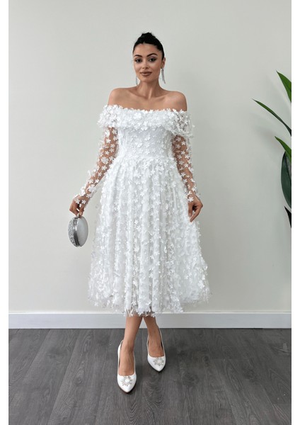Üç Boyut Çiçekli Kumaş Kayık Yaka Midi Elbise - Beyaz