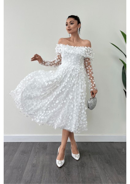 Üç Boyut Çiçekli Kumaş Kayık Yaka Midi Elbise - Beyaz fiyatları