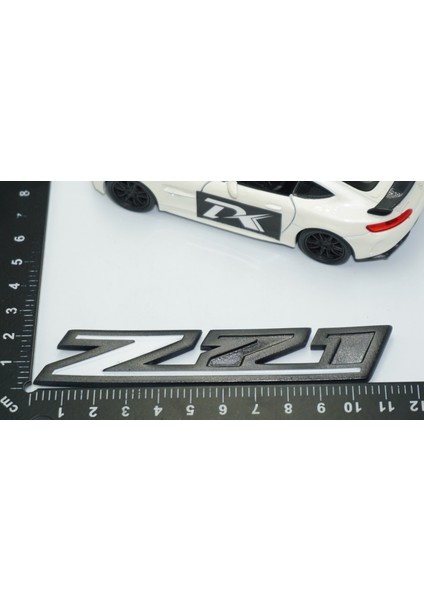 Silverado Z71 Siyah Beyaz Bagaj Logo Arma Chevrolet Ile Uyumlu modelleri