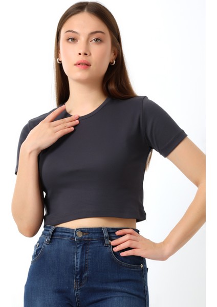 Pamuklu Kompakt Penye Ribana Bisiklet Yaka Crop T-Shirt 21560 Füme fiyatları