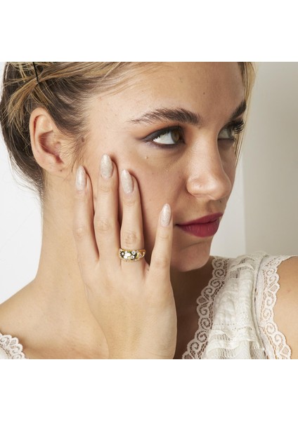 Defne Zirkon Yüzük indirimleri