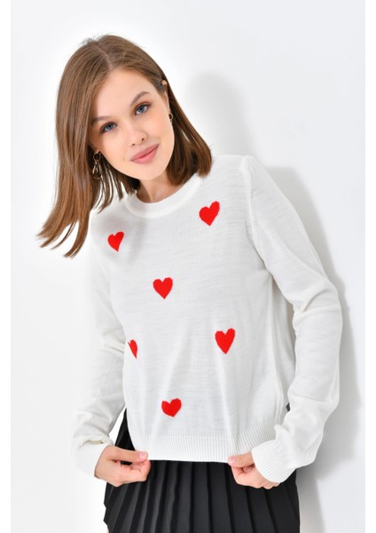 Bisiklet Yaka Kalp Desenli Triko Kazak indirimleri