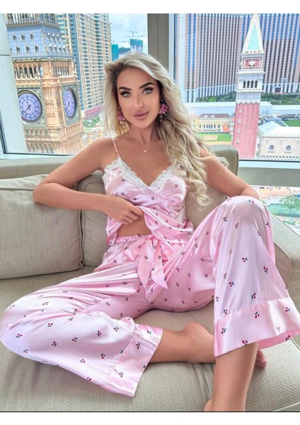 Bella Bonita Saten Kiraz Baskılı Askılı Dantel Pijama Takımı Çeyiz Pembe