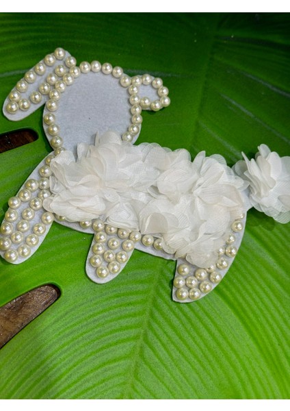 21X16 cm Inci Boncuklu Köpek Arma Dikiş Aksesuarı