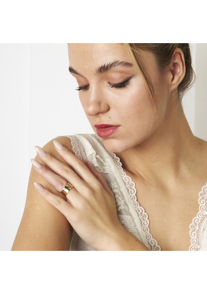 Üç Sıralı Düz Yüzük fırsatları