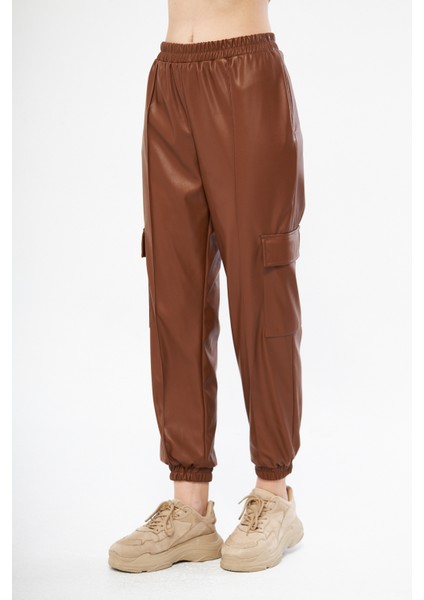 Şardonlu Beli Lastikli Deri Kadın Pantolon modelleri