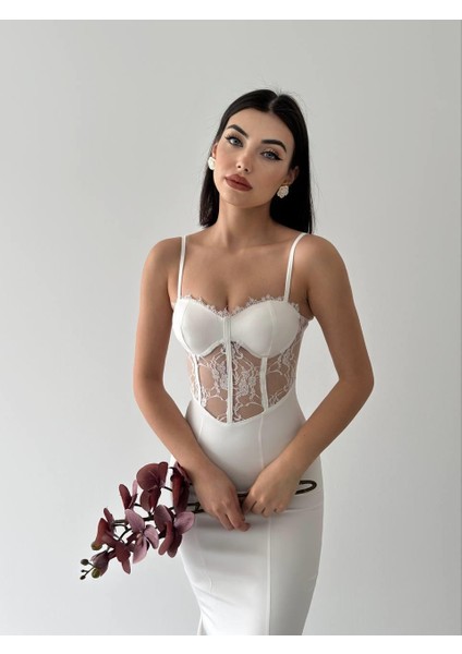 Romantica Dantel Detay Elbise