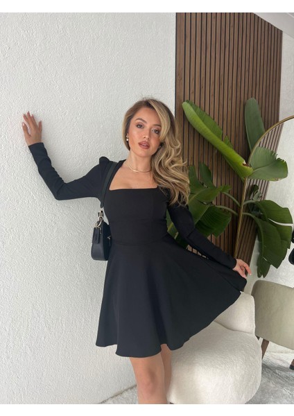 Nastya Kare Yaka Mini Siyah Elbise