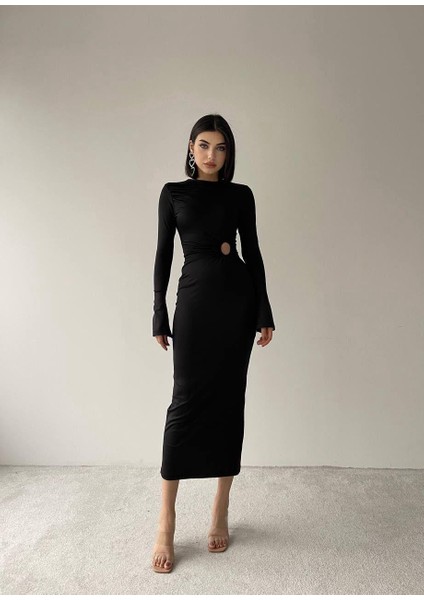Sanem Siyah Uzun Minimal Dekolteli Elbise