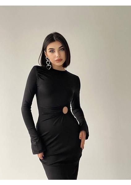 Sanem Siyah Uzun Minimal Dekolteli Elbise