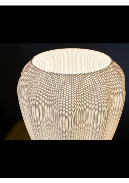 3D Dekoratif Masa Lambası Brust