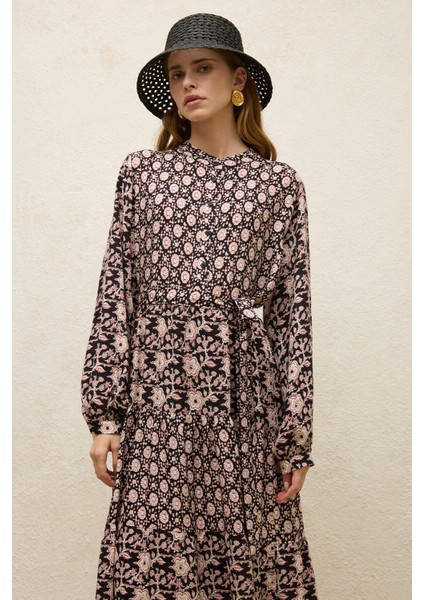 Desenli Katlı Viskon Elbise Gaıa modelleri