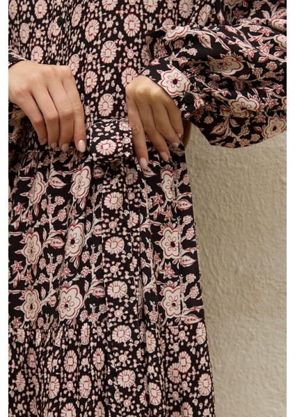 Desenli Katlı Viskon Elbise Gaıa fırsatları