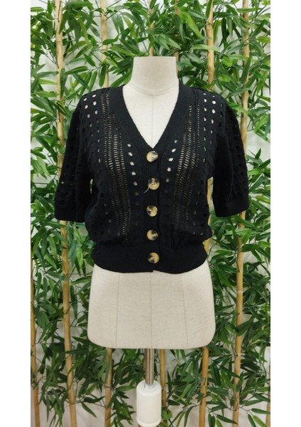 Kadın Kısa Kollu Önden Düğmeli Kısa Triko Hırka fırsatları