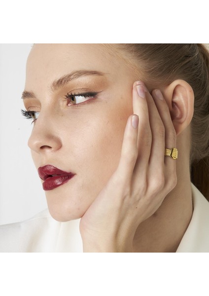 Klasik Tokalı Dört Sıralı Yüzük indirimleri