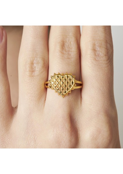 Kalpli Farklı Yüzük modelleri