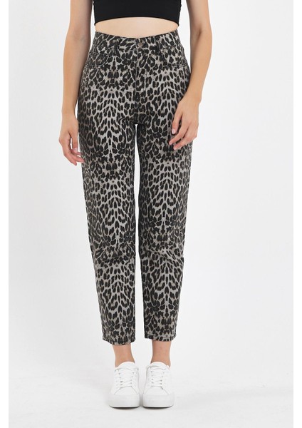 - Kadın Leopar Desenli Yüksek Bel 5 Cep Mom Fit Denim Pantolon fiyatları