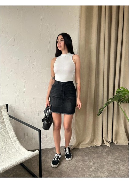 Fav Style Kadın Dik Yaka Kaşkorse Örme Fitilli Halter Crop Bluz