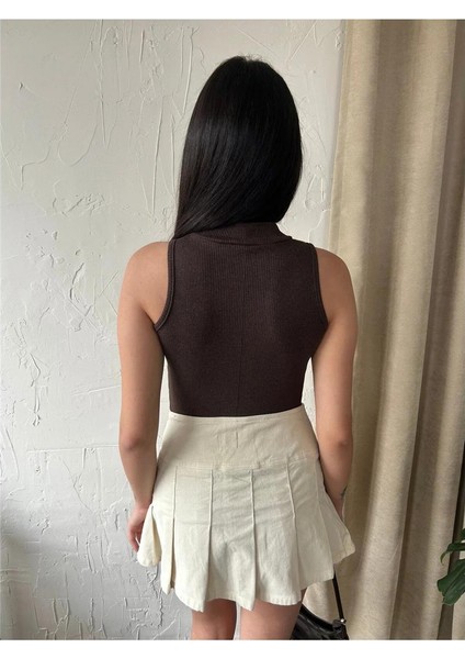 Kadın Dik Yaka Kaşkorse Örme Fitilli Halter Crop Bluz