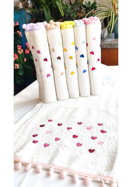 (6'lı Set) Çeyizlik Kalp Nakışlı Ponponlu Bukle Lüks Havlu Seti 30X50 Cm. fiyatları