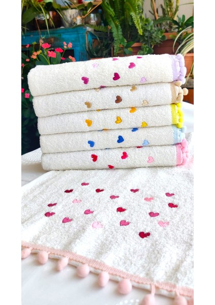 (6'lı Set) Çeyizlik Kalp Nakışlı Ponponlu Bukle Lüks Havlu Seti 30X50 Cm. modelleri