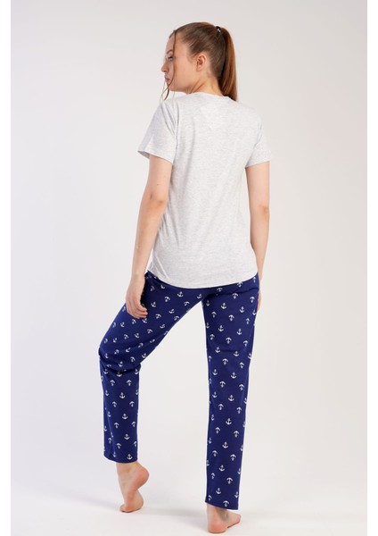 Kadın Gri Lacivert Kısa Kollu Desenli Bisiklet Yaka Oval Etek Süprem Pijama Takımı modelleri